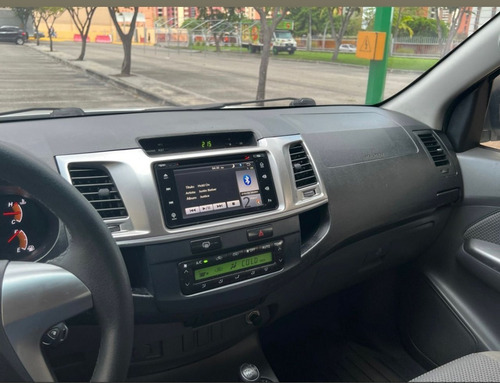 Imagen 15 de 18 de Toyota Hilux Kavak