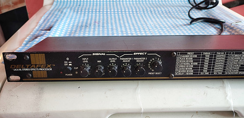 Procesador De Voz Peavey Deltafex (Usado)