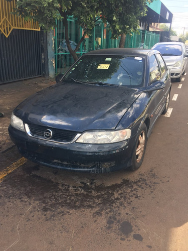 Imagem 2 de 9 de Vectra Cd 2.2 16v 2000/2001 Sucata Retirada Pecas