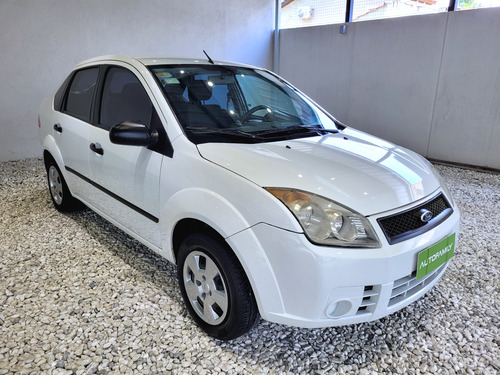 Ford Fiesta 1.6 Max Ambiente Mp3