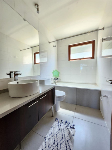 Departamento En Arriendo De 2 Dorm. En Valdivia