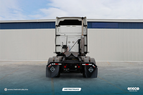 International Prostar 450 Isx Hi-rise Std., 02 Ocup.