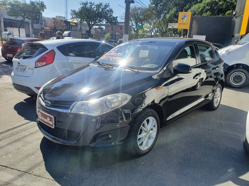 Imagem 2 de 11 de Chery Celer 1.5 Mpfi 16v Flex Act 4p Manual 2015