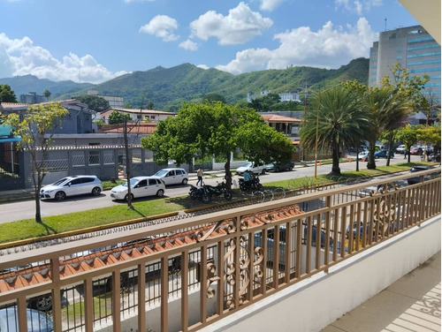 Casa Quinta En La Viña De Uso Comercial En Alquiler