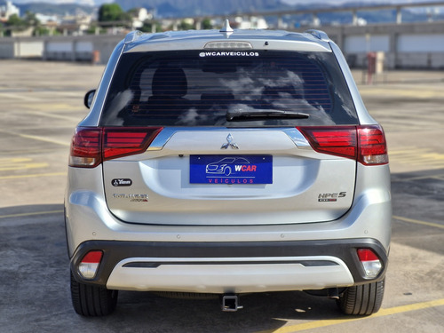 Mitsubishi Outlander 2.2 MIVEC DI-D DIESEL HPE-S AWD AUTOMÁTICO