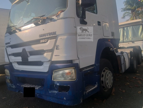 Sinotruck Howo Cavalo Truck, Cab Leito 6x2 - 2011 Motor Novo