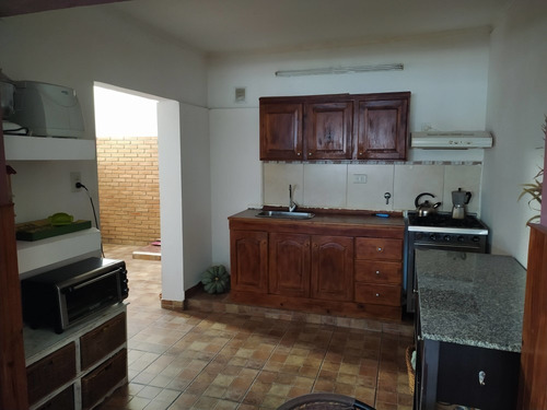 Imagen 15 de 18 de Se Vende Casa En Rio 3, Zona Centrica, Calle Est. Lopez 80, 3 Dorm, Cochera