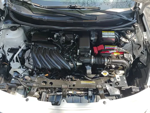 Nissan Versa 1.6 Drive Mt