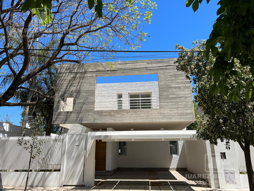 Se Vende! - Villa Belgrano -  Cardan - 176 M2