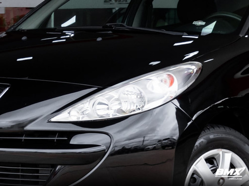 Peugeot 207 1.4 IN CONCERT SEDAN 8V FLEX 4P MANUAL