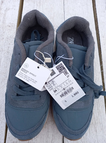 Imagen 2 de 6 de Zapatillas Deportivas Niño Zara Talle 34 21,5 Cm Envio Grati