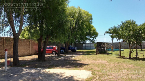 Imagen 13 de 28 de Casa De Campo De 3 Dormitorios Con Pileta En Venta En Alvarez