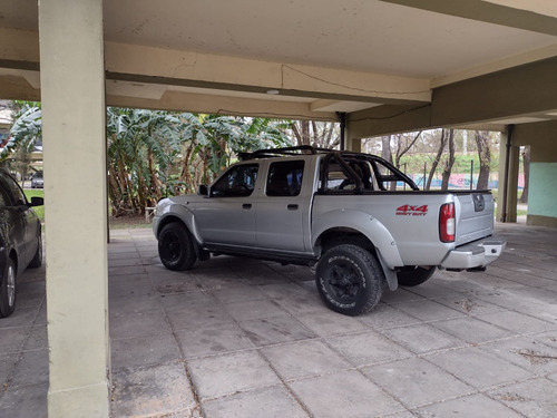 Nissan Frontier 2.8 Dte Cab Doble Se Aa 4x4