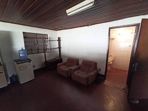 Imagem 22 de 30 de Barracão Com Amplo Terreno A 200 Metros Da Feb - 23824