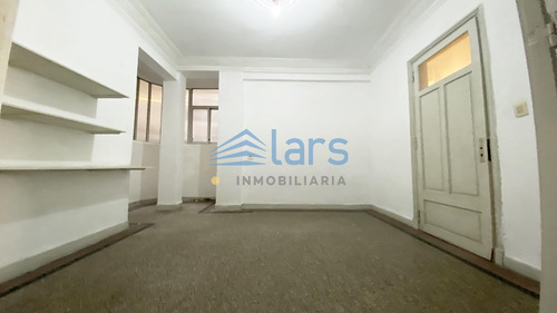 Imagen 4 de 8 de Apartamento En Venta / Cordón - Inmobiliaria Lars