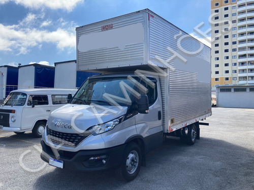 Iveco 35-150 Ano 2021 Com Bau De 4,20m