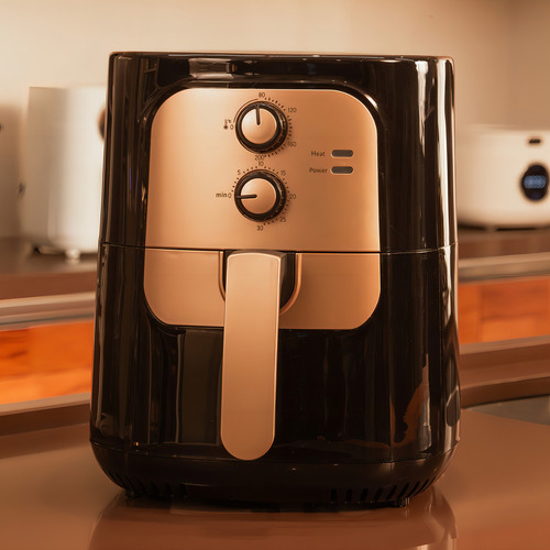 Air Fryer Gaabor Magno Af65m-bk01a 5,5l Preto/dourado Preto Com Dourado