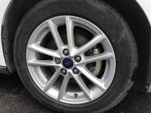 Ford Focus Iii 2.0 Sedan Se 2015