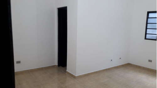 Imagem 1 de 4 de Sala Para Alugar, 18 M² Por R$ 950,00/mês - Jardim Maria Rosa - Taboão Da Serra/sp - Sa0021