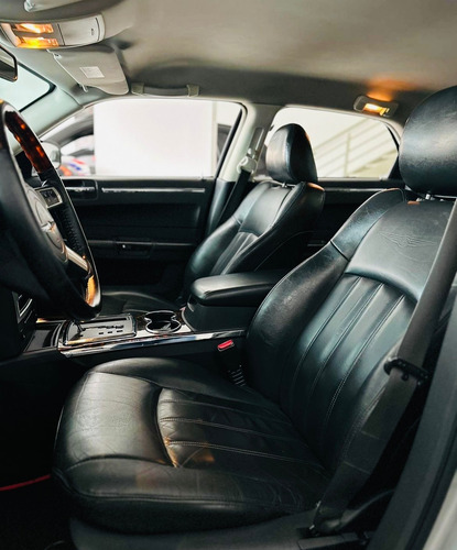 Chrysler 300C 3.5 V6 4p