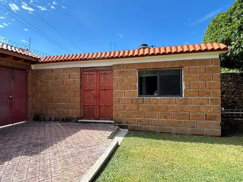 Casa En Venta En Colonia Brisas, Temixco, Morelos