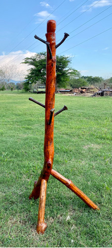 Perchero Rustico De Madera Sustentable Estilo Antiguo.