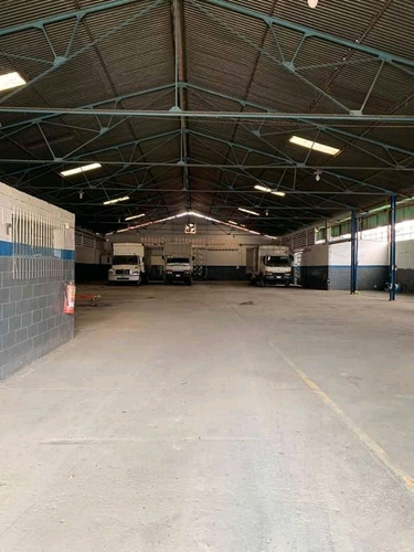 Imagen 3 de 5 de Se Alquila O Se Vende Galpón En Cagua. Zona Ind Corinsa.