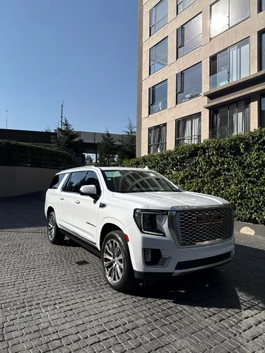 GMC Yukon 6.2 Denali 8 Vel Awd At