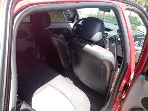 Renault Symbol 2012 1.6 Pack
