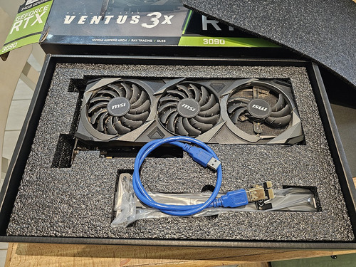 Placa De Video Nvidia Msi Ventus Geforce Rtx 3090 3x 24gb