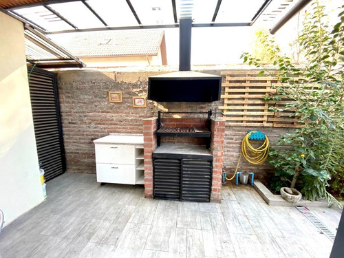 Imagen 11 de 18 de Venta Hermosa Casa 3 Pisos P. Fontova Norte - Huechuraba