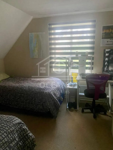 Bella Casa En Condominio Lomas De Reloncavi 4d/3b