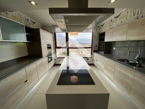 Departamento En Venta De 4 Dorm. En La Serena
