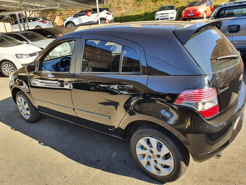 Imagem 5 de 10 de Chevrolet Agile 1.4 Mpfi Lt 8v Flex 4p Manual 2011