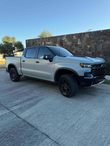 Chevrolet Cheyenne 6.2 Doble Cab Zr2 4X4 At