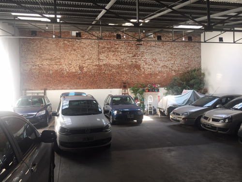 Alquila Local / Deposito 350 M2 -palermo- Estado Exelente -apto Varios Destinos