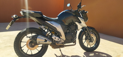 Imagem 2 de 4 de Yamaha Fz25
