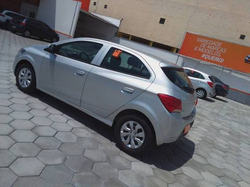 Imagem 6 de 9 de Chevrolet Onix 1.0 Mpfi Lt 8v Flex 4p Manual