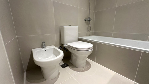 Departamento En Venta En San Telmo, A Estrenar 1 Ambiente.