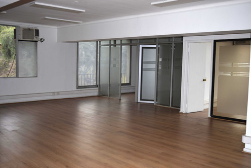Remodelada, 379 M2. Miraflores Con Moneda (91420)
