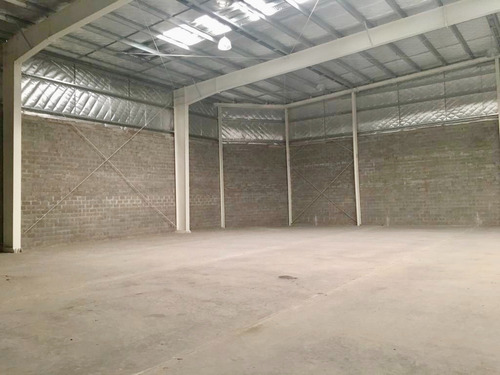 Alquiler Galpón A Estrenar 1.125 M2 - Moreno