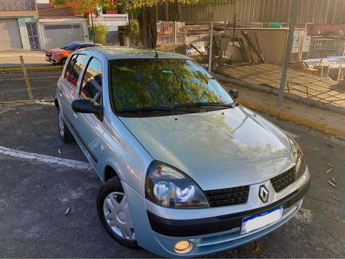 Imagem 2 de 7 de Renault Clio 2003 1.0 16v Authentique 5p