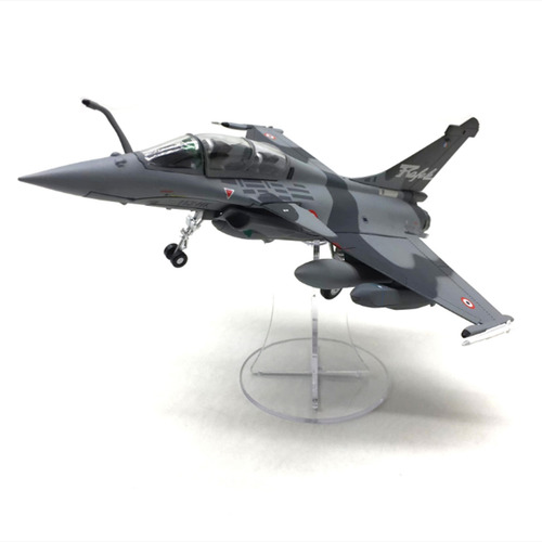 Simulación Del Modelo Del Caza Rafale B A Escala 1/72 Gris