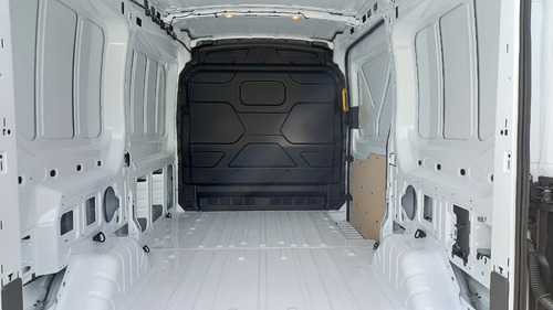 Imagen 9 de 15 de Ford Transit Furgon Mediano Techo Alto