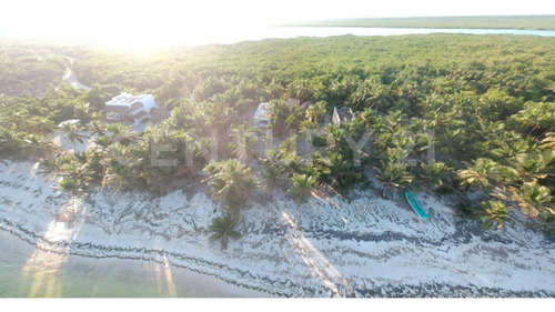 ¡terreno Con Playa En Venta!