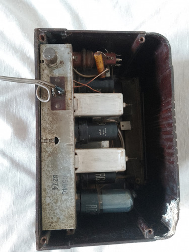 Antigo Rádio A Válvula Funcionando Perfeitamente (Usado)