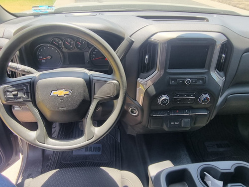 Chevrolet Silverado 2.7 T Doble Cabina 4X4 At