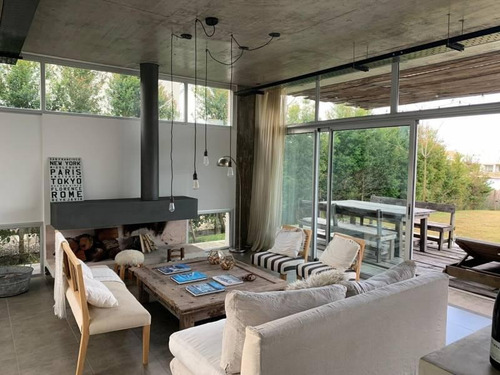 Imagen 7 de 30 de Espectacular Casa!!