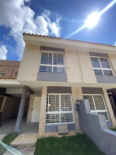 213543 L. P. Venta Townhouse, Res. Cumbres De La Esmeralda, San Diego Solo Clientes