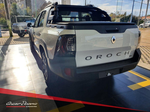 Imagen 6 de 13 de Nueva Oroch 1.3 Turbo Automática Outsider 1.6 2023 0km